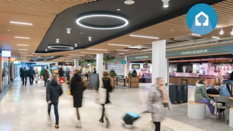 Led verlichting in winkelcentrum Sterrenburg in Dordrecht