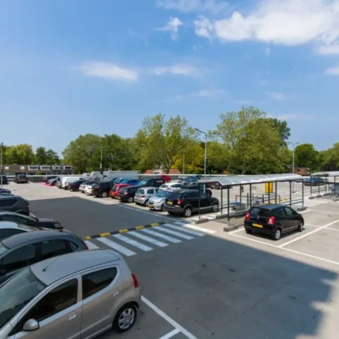 Gratis parkeren service in Winkelcentrum Sterrenburg in Dordrecht