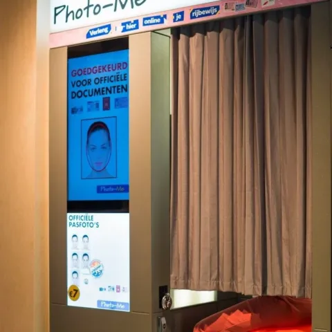 Pasfoto Dordrecht & Rijbewijs verlengen service in Winkelcentrum Sterrenburg in Dordrecht