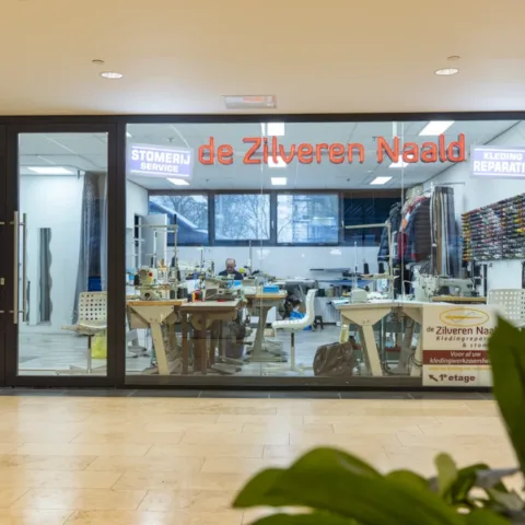 Stomerij service in Winkelcentrum Sterrenburg in Dordrecht